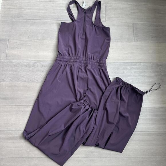 Athleta Lightweight Activewear Jumpsuit Size 0 - Picture 6 of 8